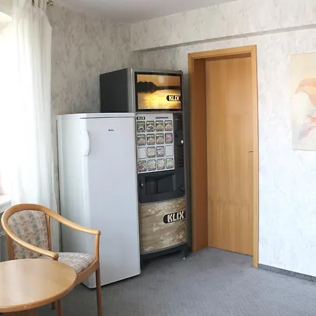 Отель Haarener Hof 3*