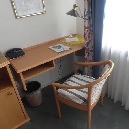 Hotel Haarener Hof 3*