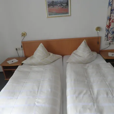 Haarener Hof Hotel 3*