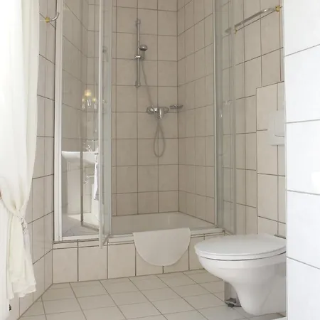 Haarener Hof Hotel 3*