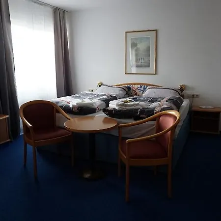 Haarener Hof Отель 3*